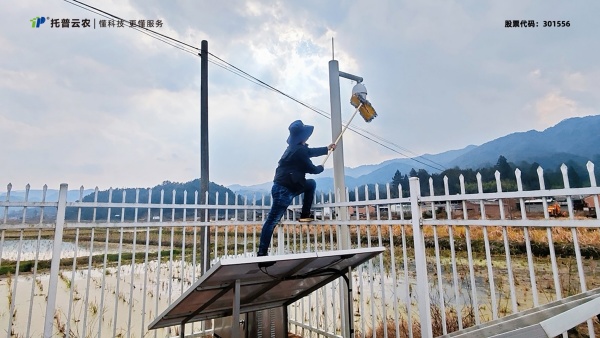 春壟之上，托普人用專業(yè)與溫度，喚醒每一臺(tái)“農(nóng)田衛(wèi)士”